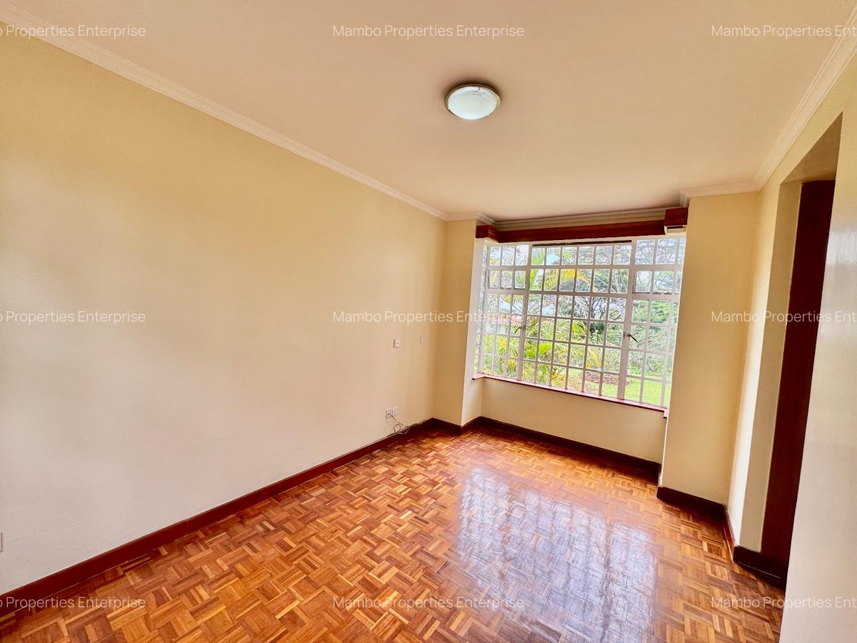 4 Bed Townhouse with En Suite at Off Red Hill Rd - 14