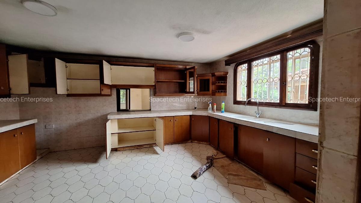 4 Bed House with Staff Quarters in Runda - 18