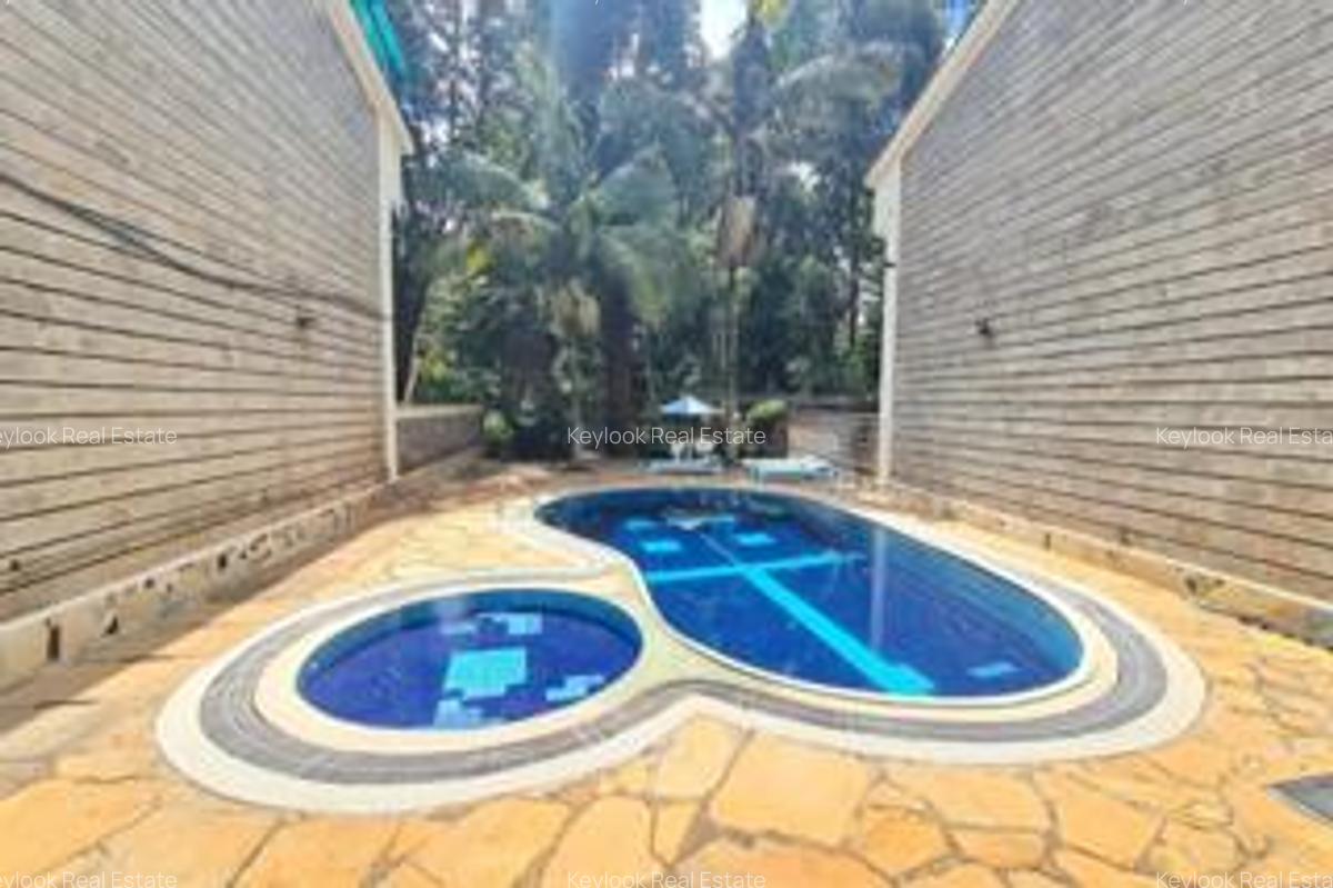 4 Bed Townhouse with En Suite at Gravelia Groove - 10