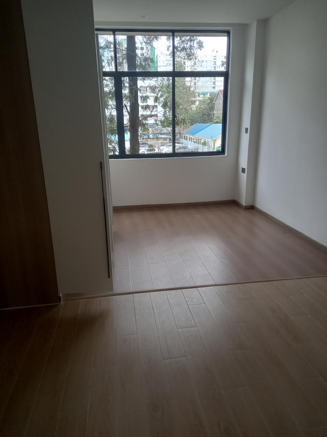 Serviced Studio Apartment with Swimming Pool at Kindaruma Road - 16