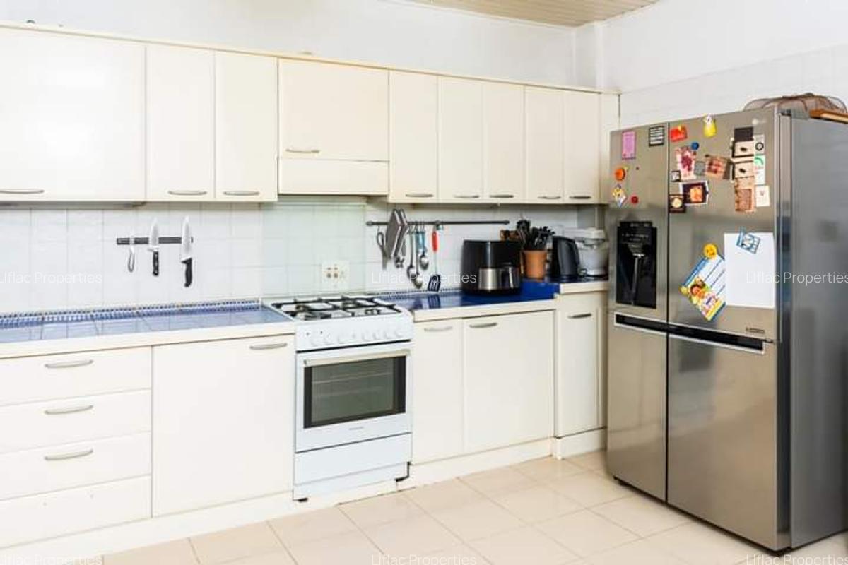 4 Bed House with En Suite in Muthaiga - 6