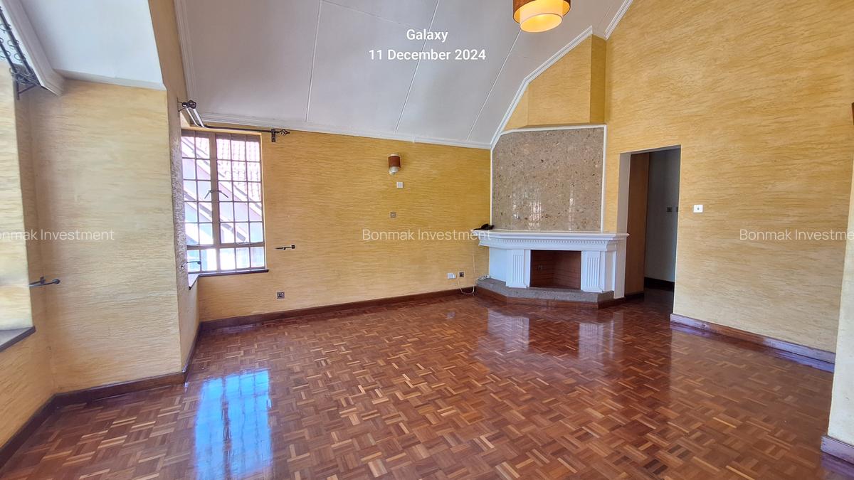 4 Bed Townhouse with En Suite at Lavington Green - 11