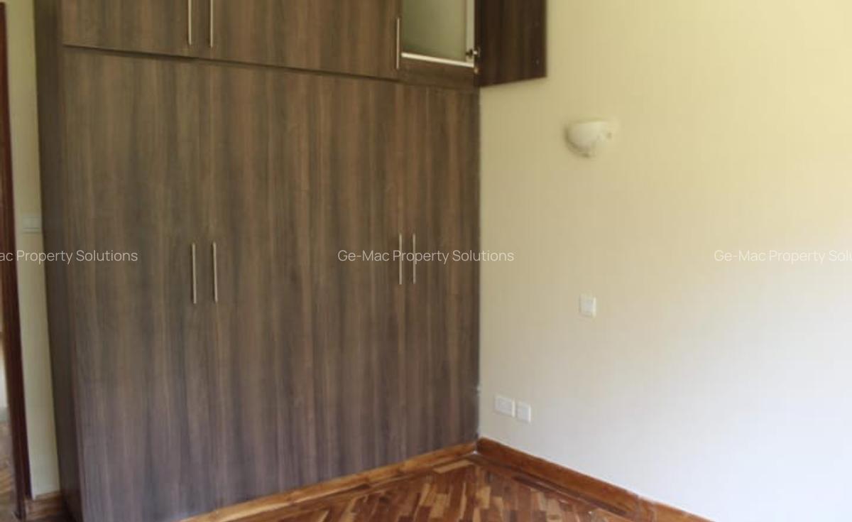 4 Bed Townhouse with En Suite in Kiambu Road - 8