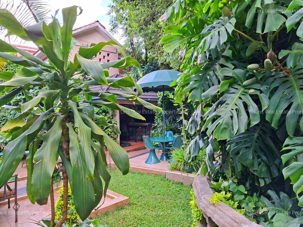 1 Bed House with En Suite in Runda - 6