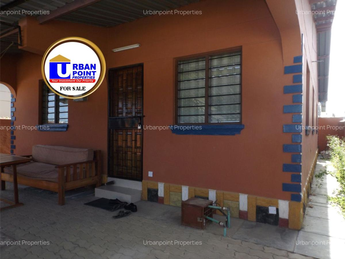 2 Bed House with En Suite at Kiembeni - 11