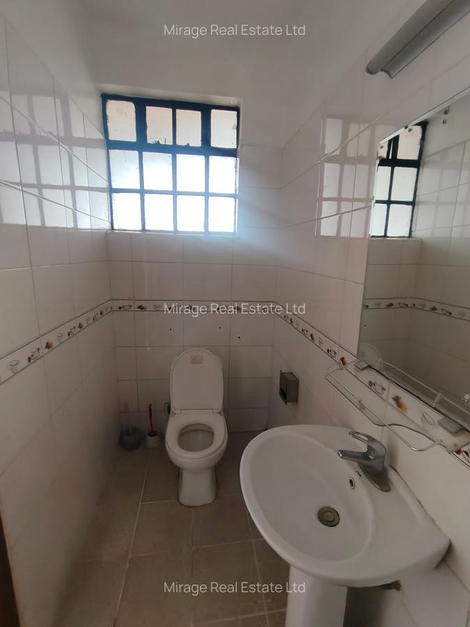 4 Bed Apartment with Swimming Pool in Kileleshwa - 11