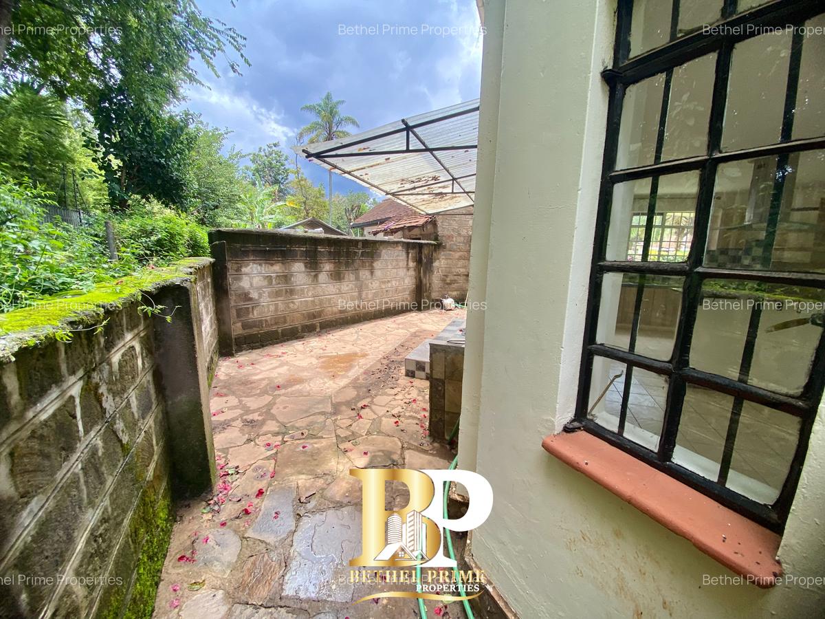 4 Bed Townhouse with En Suite in Spring Valley - 4