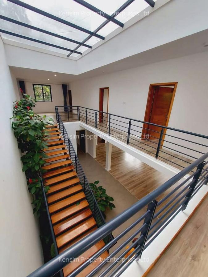 4 Bed Townhouse with En Suite in Runda - 9