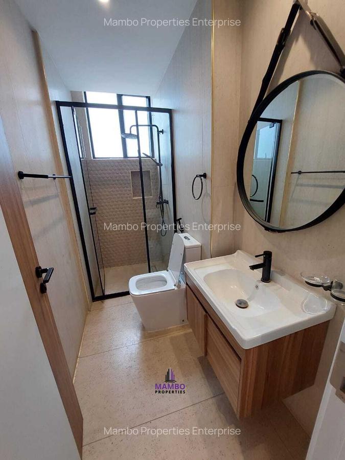 3 Bed Apartment with En Suite at Brookside Drive - 18