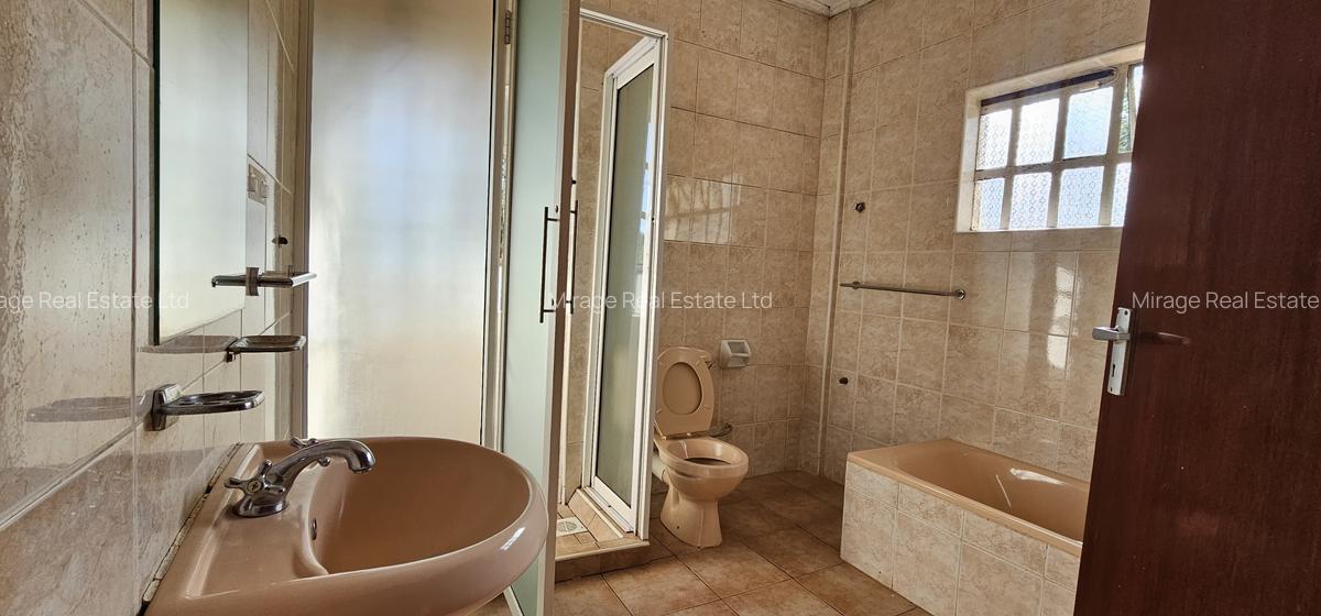 4 Bed Villa with En Suite in Karen - 14