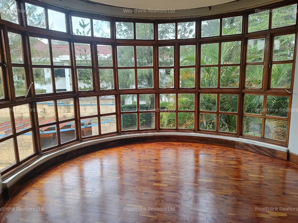 4 Bed House with En Suite at Runda - 9