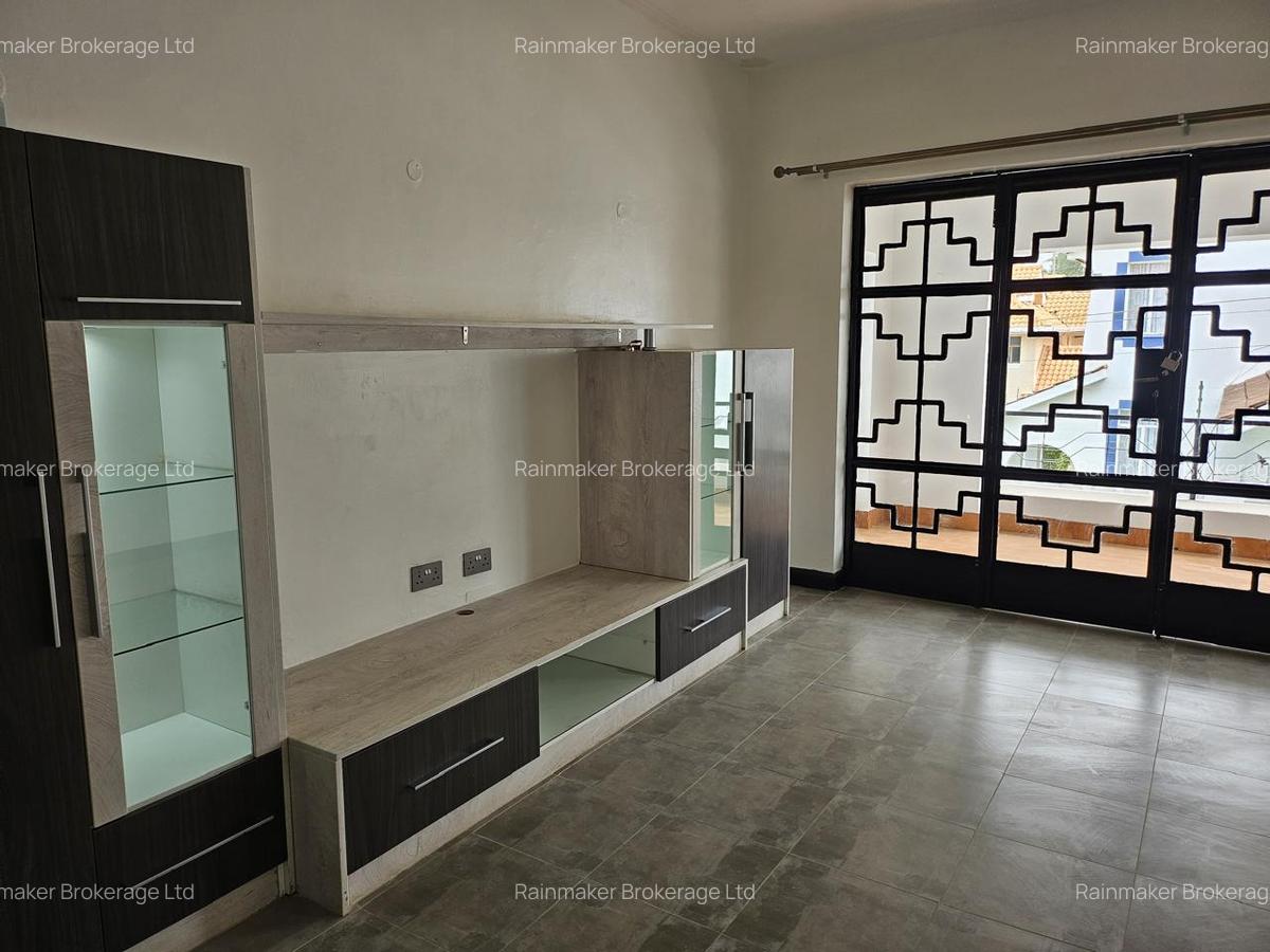 4 Bed Townhouse with En Suite in Runda - 5