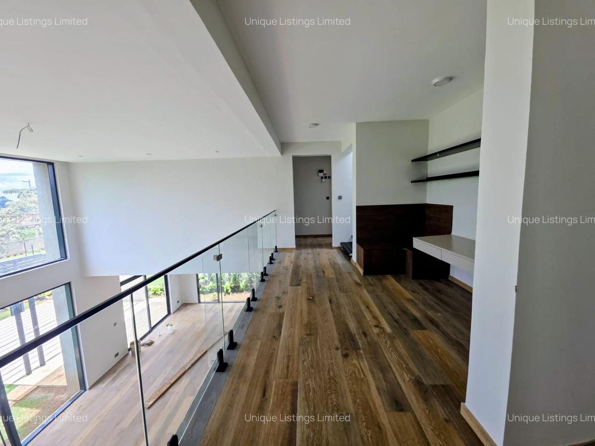 5 Bed Villa with En Suite in Runda - 5