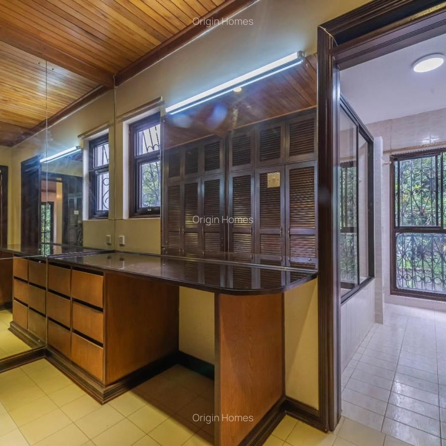 5 Bed House with En Suite at Old Muthaiga - 15