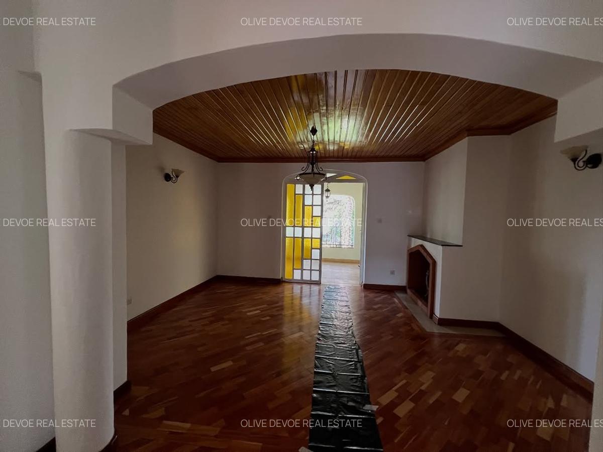 4 Bed House with En Suite in Gigiri - 6