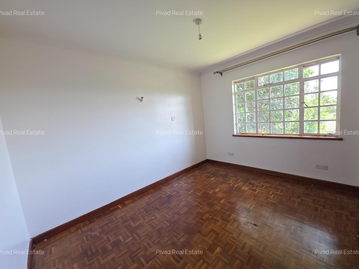 4 Bed Townhouse with Garden at Runda Paradise 2 - 10