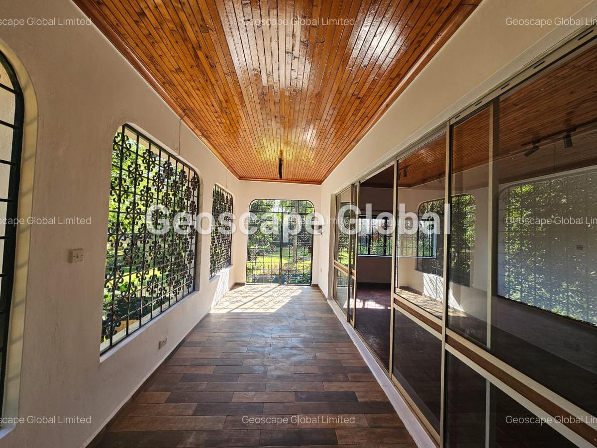 4 Bed House with En Suite in Thigiri - 11