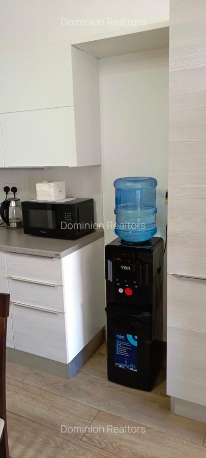 Furnished 2 Bed Apartment with En Suite in Westlands Area - 4