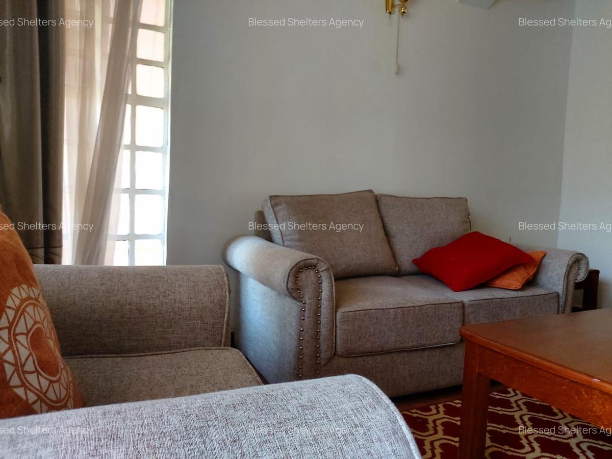 Serviced 2 Bed Apartment with En Suite in Rosslyn - 11