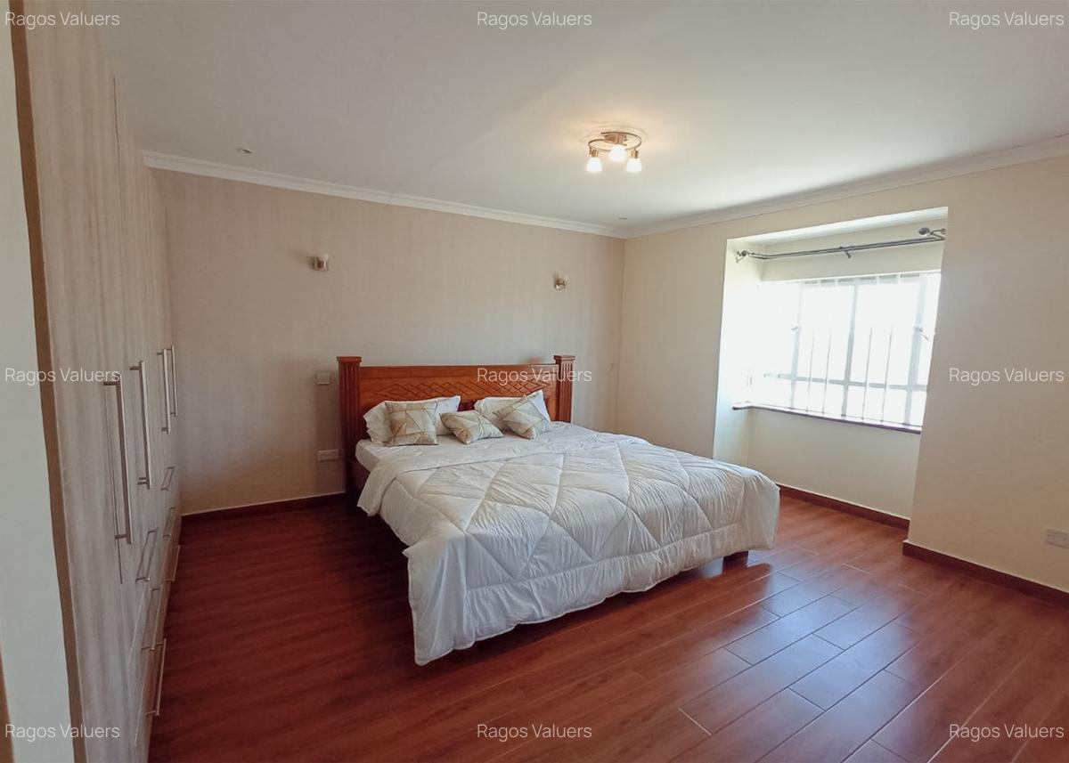 4 Bed Townhouse with En Suite at South C - 15