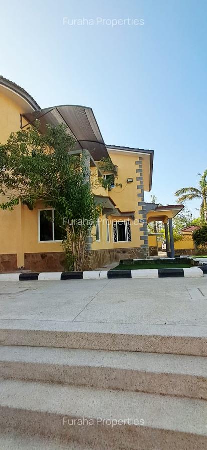8 Bed House in Nyali Area - 5