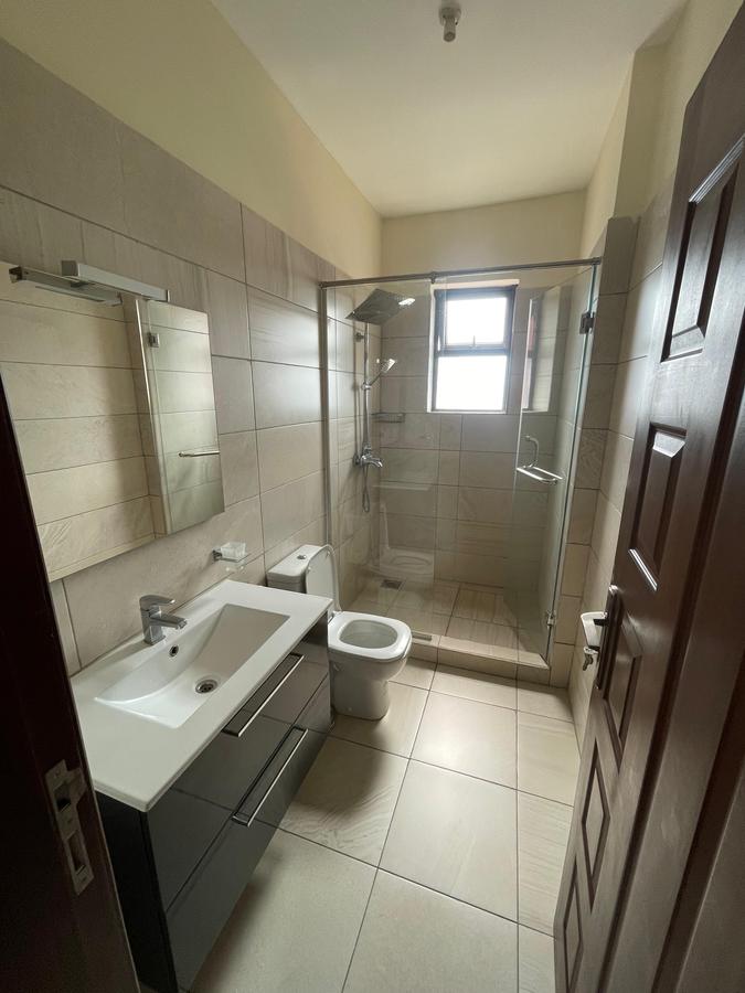 3 Bed Apartment with En Suite at Off City Park Drive - 19