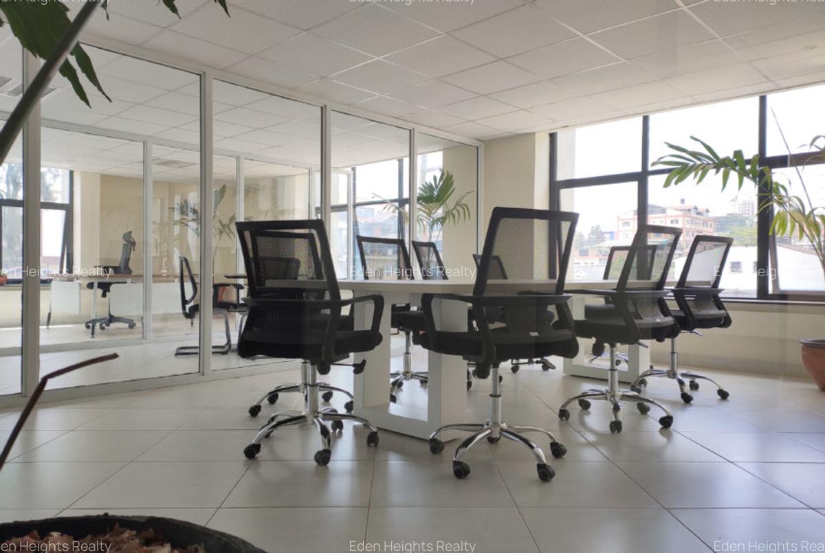 3,500 ft² Office with Service Charge Included in Hurlingham - 5
