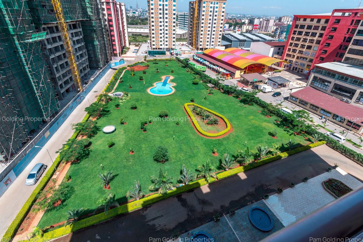 3 Bed Apartment with En Suite at Southpark Road - 16