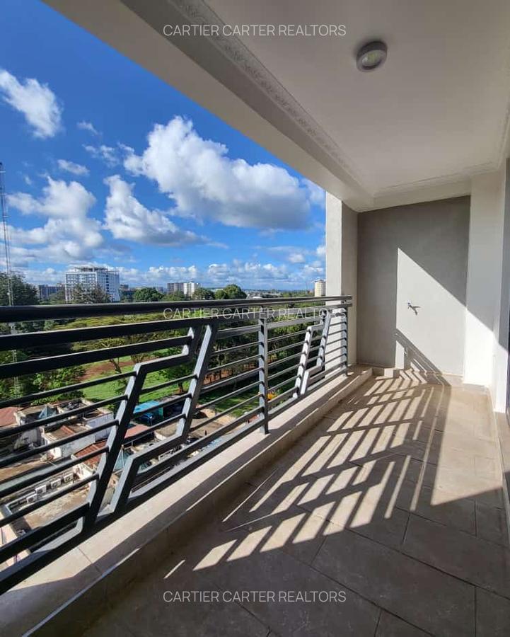 2 Bed Apartment with En Suite at School Lane - 4