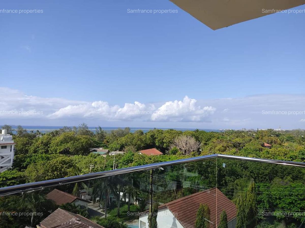 3 Bed Apartment with En Suite at Go Khart - 1