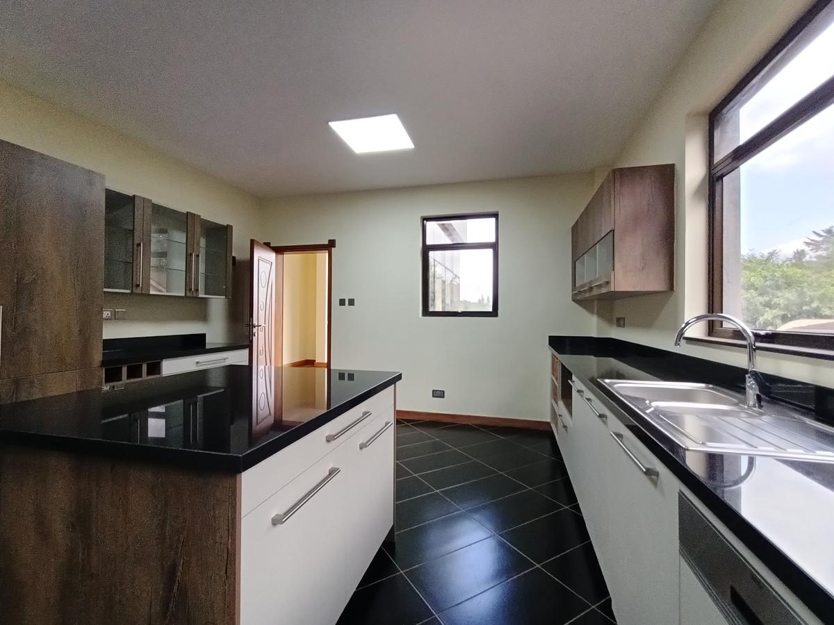 5 Bed Townhouse with Staff Quarters in Lavington - 10