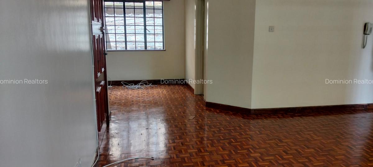 2 Bed Apartment with En Suite in Westlands Area - 3