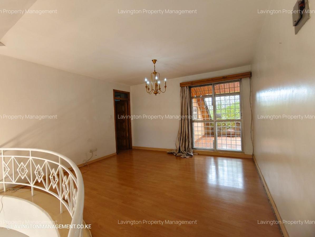 4 Bed Townhouse with En Suite at Lavington Green - 8