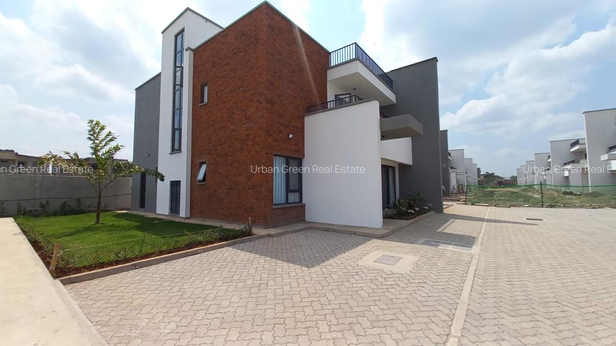 4 Bed Townhouse with En Suite in Langata - 1
