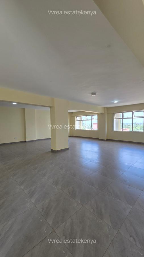 4 Bed Apartment with En Suite at 4Th Parklands - 19