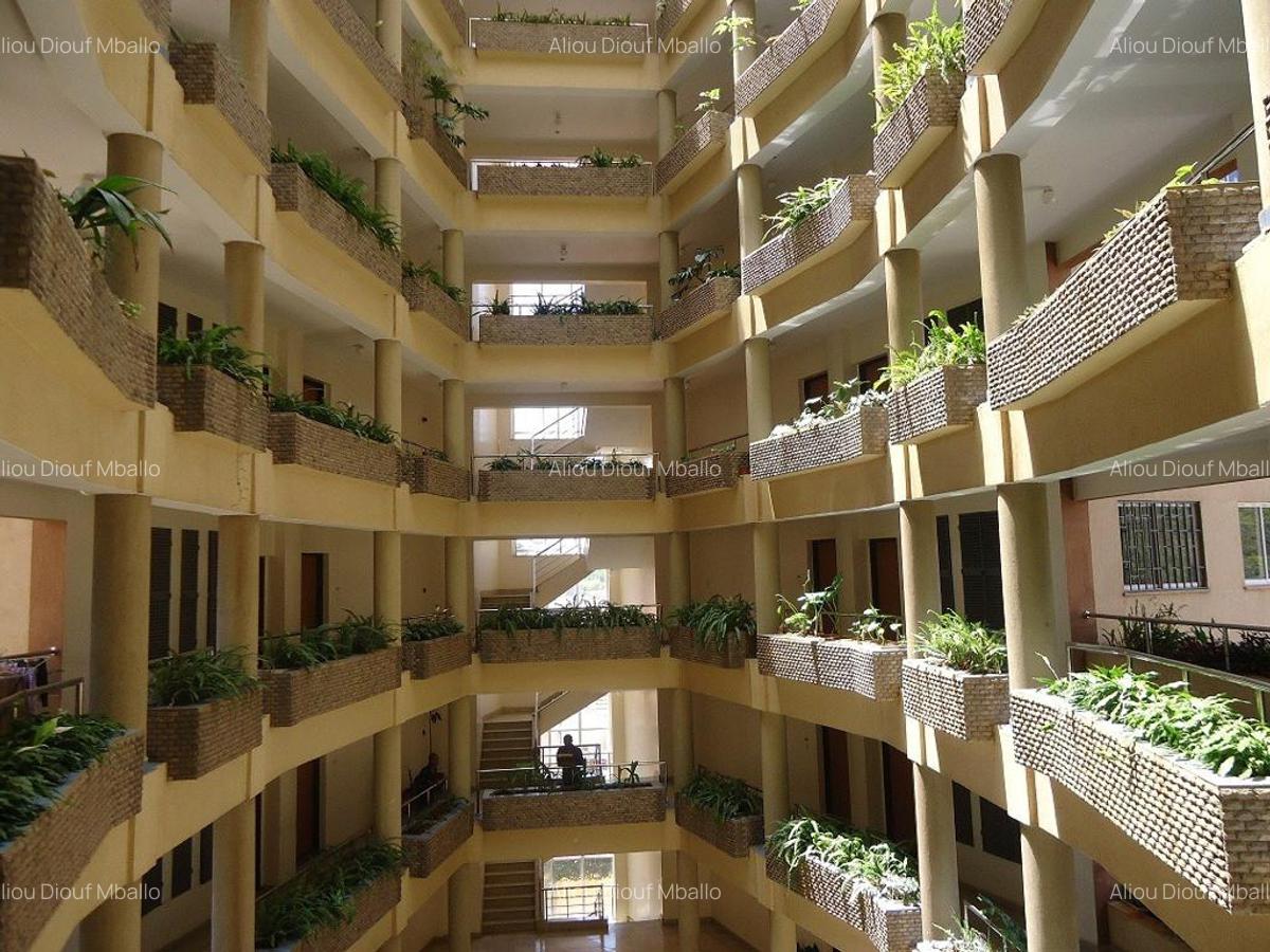 Serviced 3 Bed Apartment with En Suite at Brookside - 8