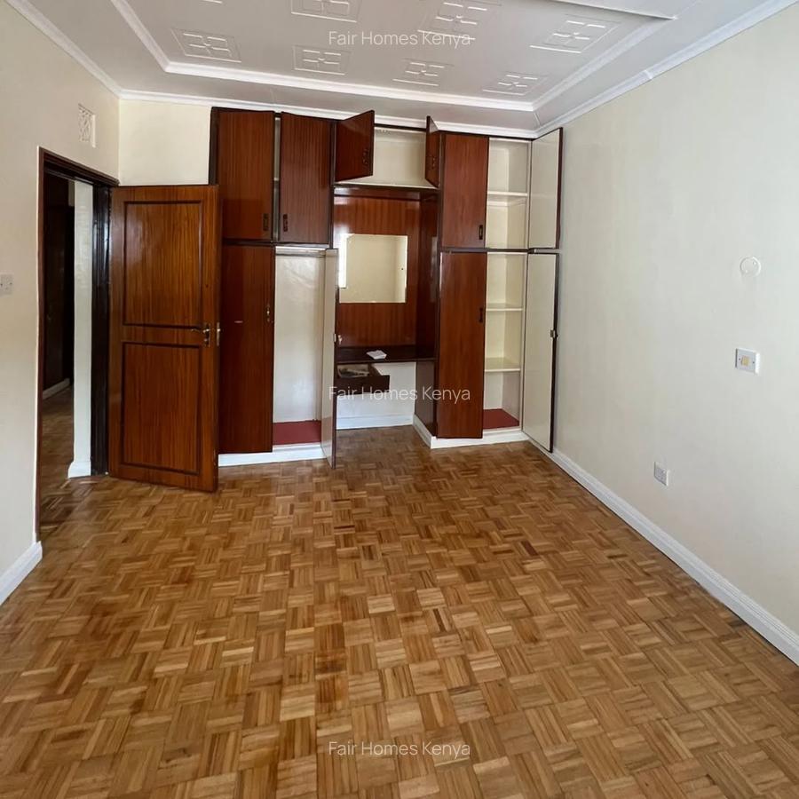 5 Bed Townhouse with En Suite at Mbaazi Road - 7
