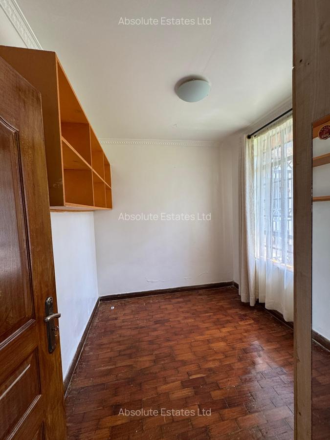 2 Bed House with Garden in Nyari - 6