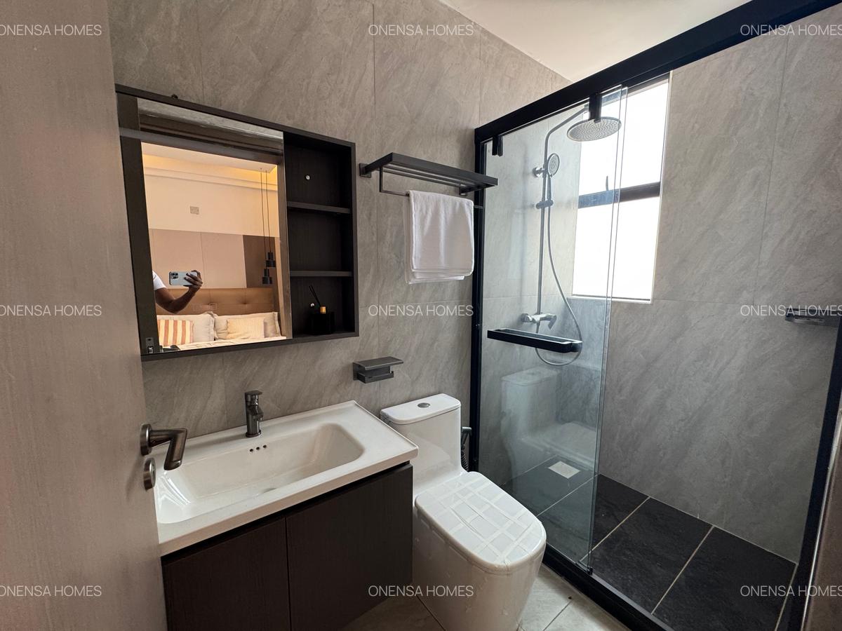 5 Bed Townhouse with En Suite in Kamangu - 9