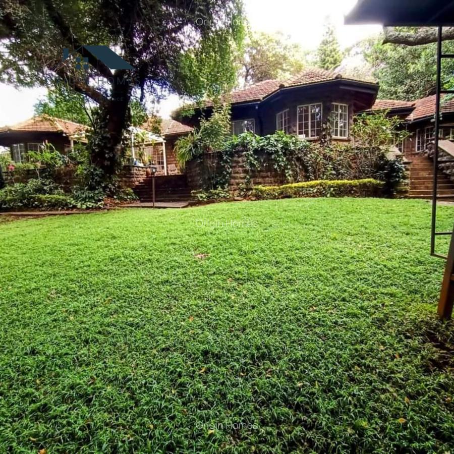 3 Bed House with En Suite at Kyuna - 3