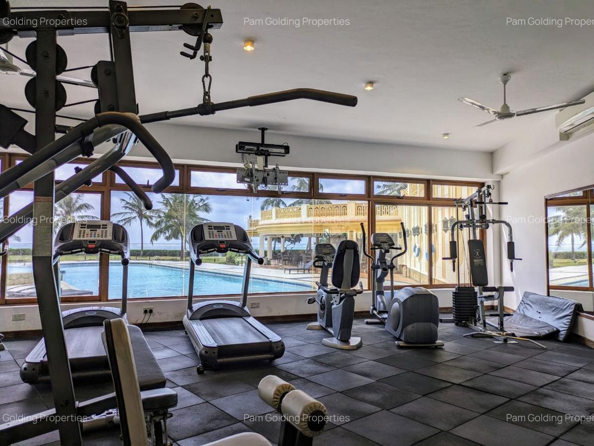 3 Bed Apartment with En Suite in Nyali Area - 10