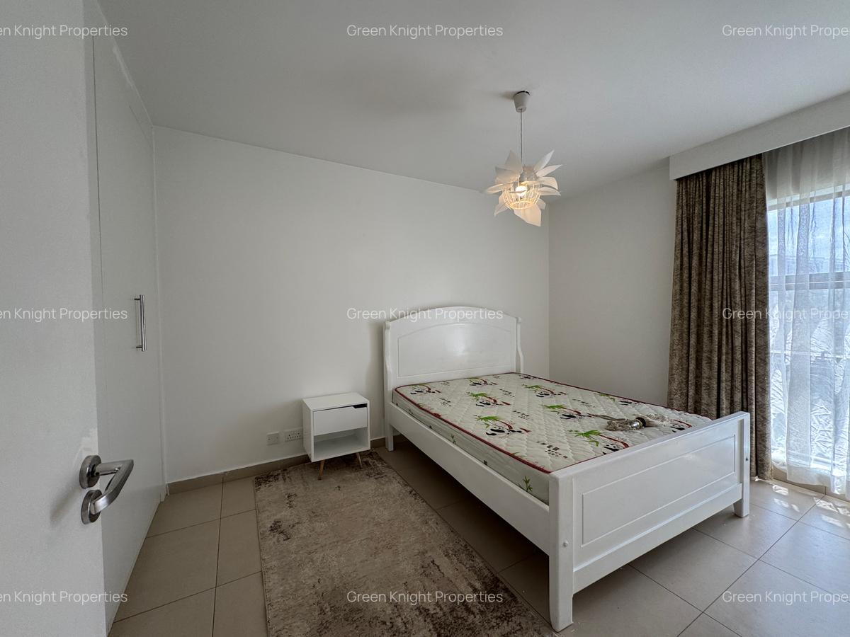 Serviced 2 Bed Apartment with En Suite in Lavington - 11