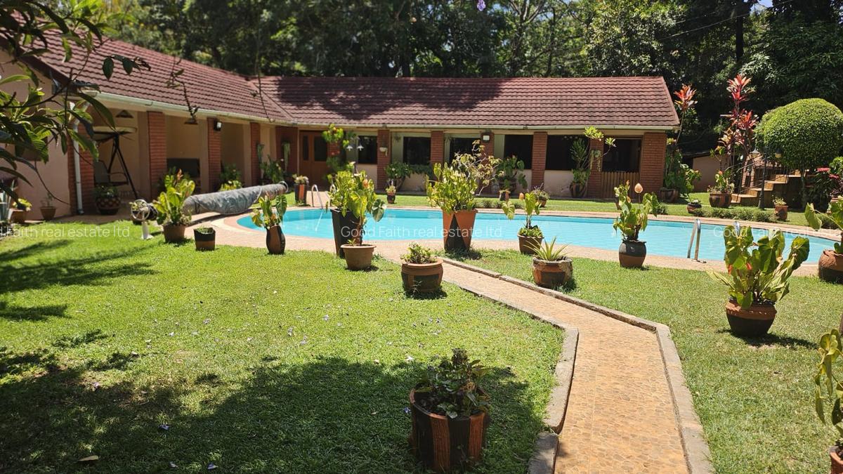 4 Bed House with Swimming Pool in Runda - 3