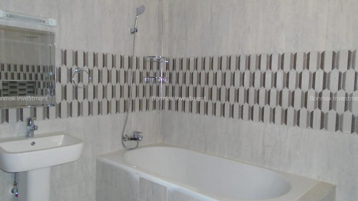 4 Bed Townhouse with En Suite at Lavington Green - 18