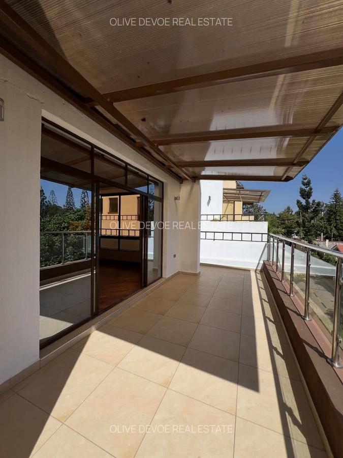 5 Bed Townhouse with En Suite in Kileleshwa - 9