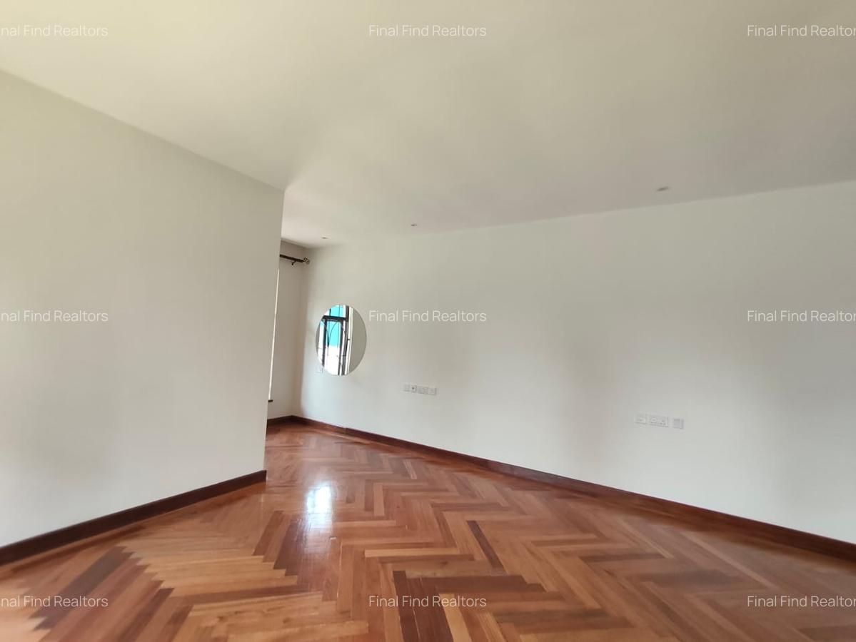 4 Bed House with Garden in Runda - 20