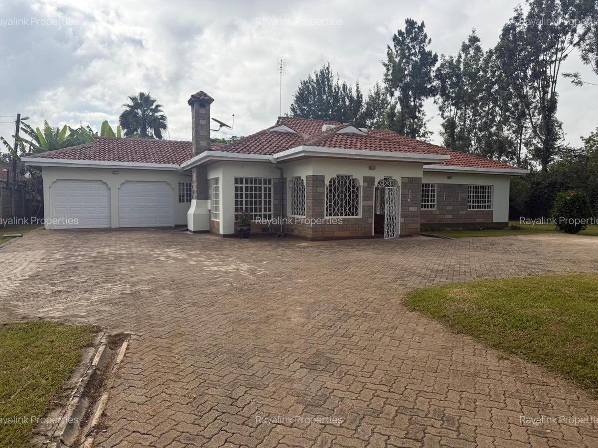 4 Bed House with En Suite at Karen - 18