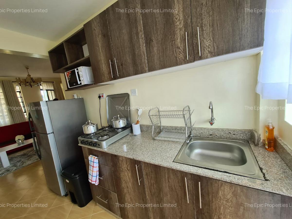 Serviced 1 Bed Apartment with Lift at Pangani Road - 7