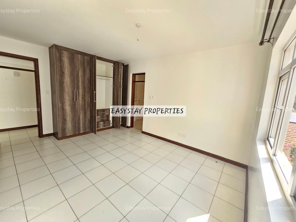 2 Bed Apartment with En Suite in Westlands Area - 5