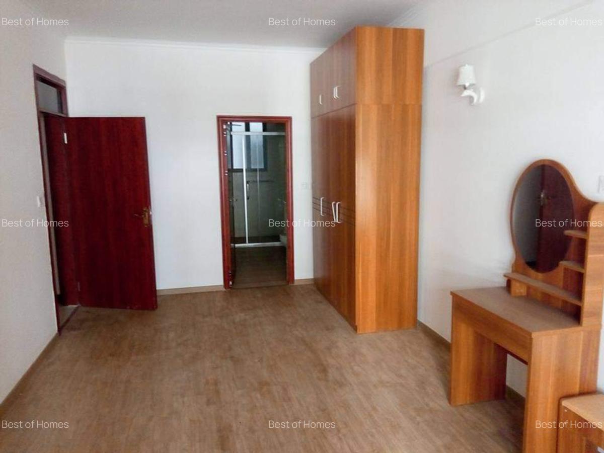 3 Bed Apartment with En Suite in Kilimani - 2